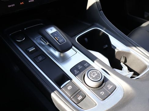 Used 2024 INFINITI QX60 Luxe AWD/4WD image 26