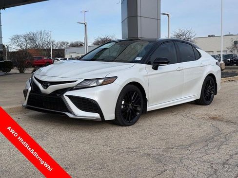 Used 2023 Toyota Camry XSE w/ Cold Weather Package image 6