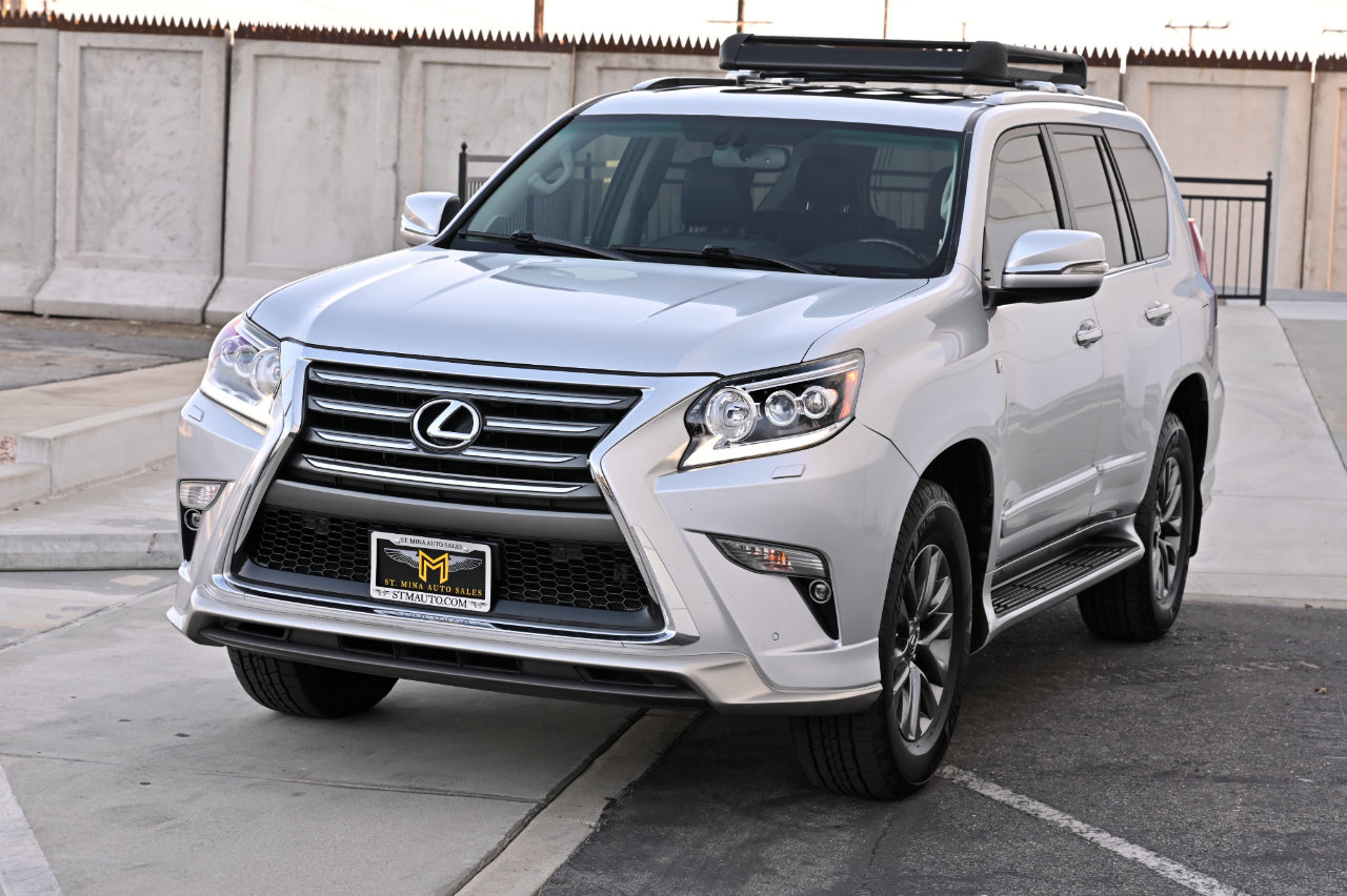 Used 2018 Lexus GX 460 Premium AWD/4WD image 3