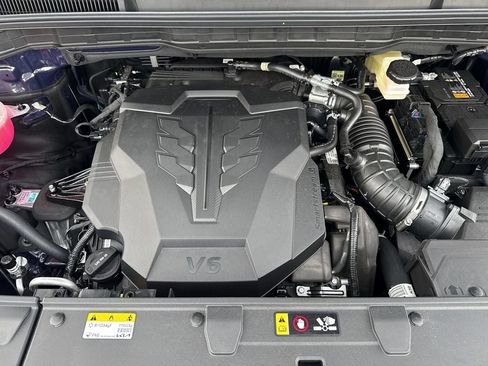 New 2026 Kia Carnival EX FWD image 16