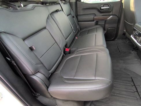 Used 2019 GMC Sierra 1500 SLT image 21