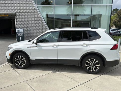 Used 2023 Volkswagen Tiguan S w/ Driver Assistance Package FWD image 9