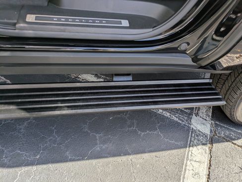 Certified 2026 Cadillac Escalade ESV Platinum Sport w/ LPO, ONYX Package image 13