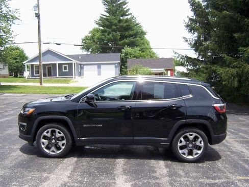 Used 2018 Jeep Compass Limited image 5