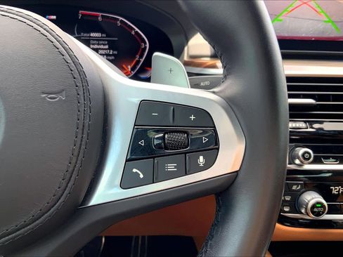 Used 2023 BMW 530i w/ M Sport Package image 25