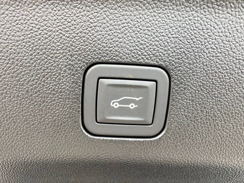 New 2026 Chevrolet Tahoe High Country image 25