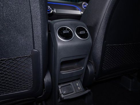 New 2026 Mercedes-Benz GLB 250 4MATIC image 25