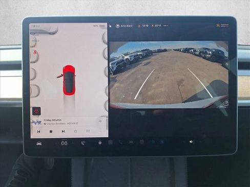 Used 2022 Tesla Model 3 image 13