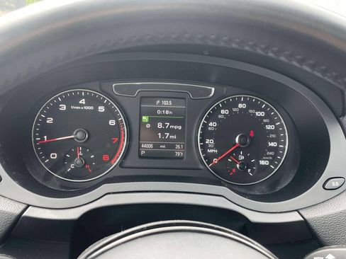 Used 2018 Audi Q3 2.0T Premium FWD image 25