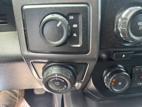 Used 2016 Ford F150 XLT w/ Equipment Group 302A Luxury AWD/4WD image 24