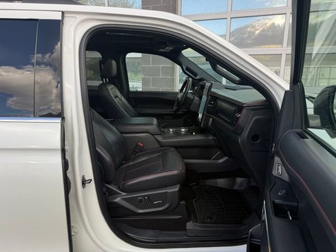 Used 2022 Ford Expedition Max Limited AWD/4WD image 19