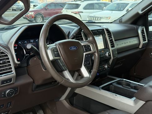 Used 2017 Ford F250 King Ranch w/ King Ranch Ultimate Package image 13