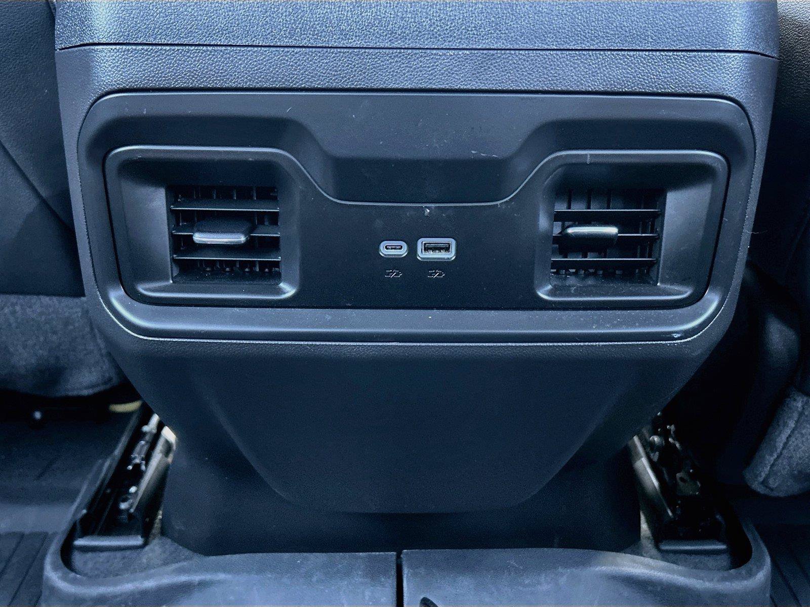 Used 2024 Chevrolet Silverado 1500 LT Trail Boss w/ Convenience Package II AWD/4WD image 20