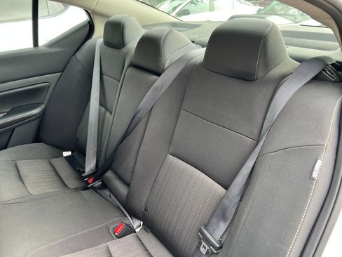 Used 2025 Nissan Altima 2.5 SV image 37