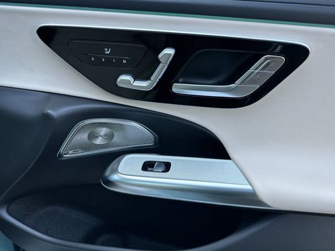 New 2025 Mercedes-Benz E 350 Sedan image 18