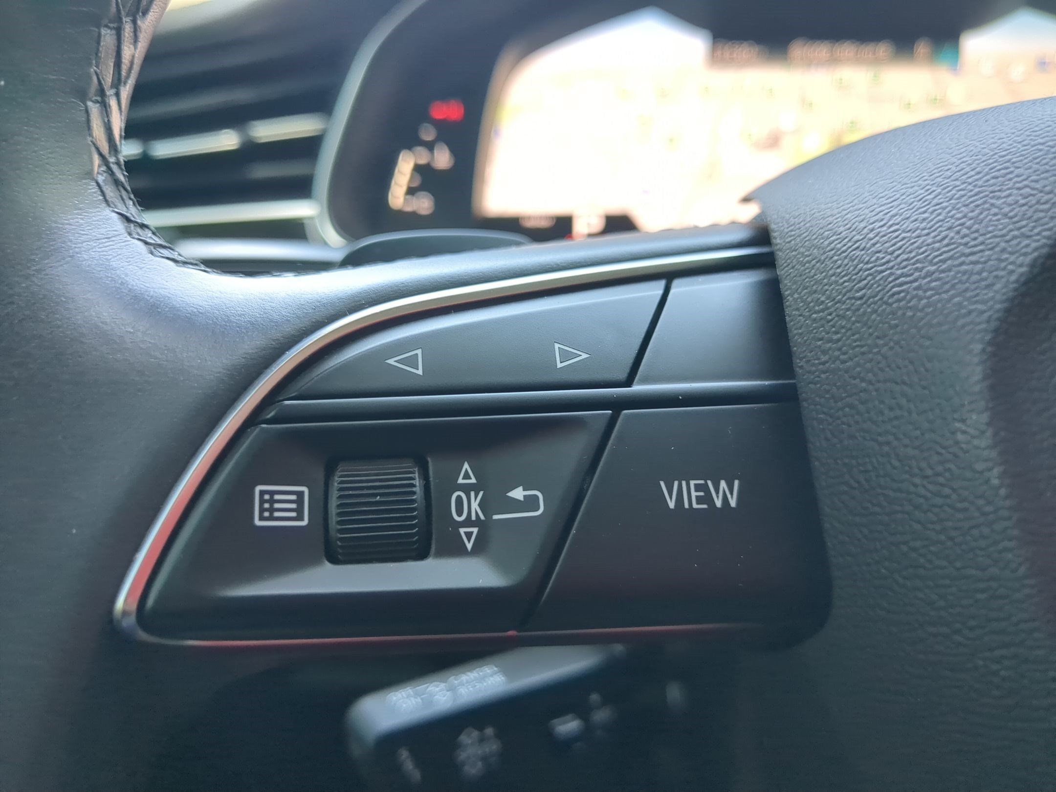 Used 2021 Audi Q8 Prestige AWD/4WD image 17