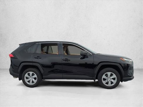 Used 2025 Toyota RAV4 LE image 4