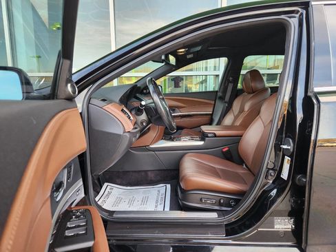 Used 2018 Acura RLX w/ Technology Package image 13