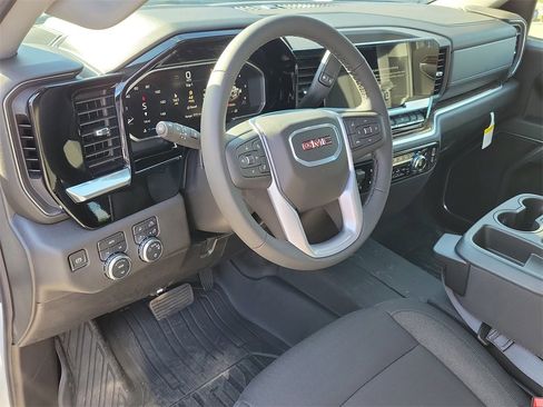 New 2026 GMC Sierra 1500 SLE w/ Preferred Package image 22