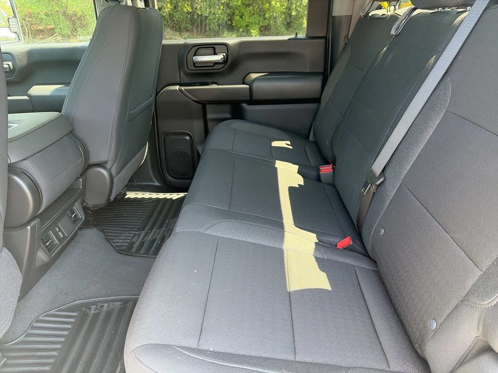 Used 2025 Chevrolet Silverado 2500 Custom w/ Custom Convenience Package AWD/4WD image 12