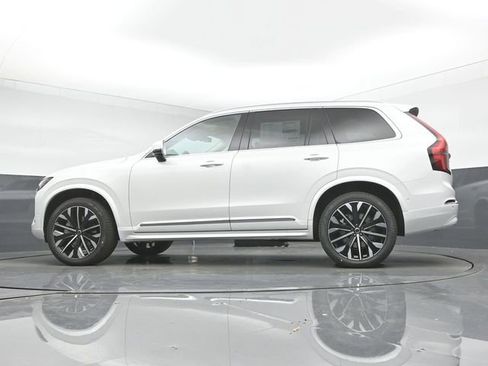 New 2026 Volvo XC90 B6 Ultra w/ Protection Package image 41