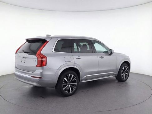 New 2026 Volvo XC90 B5 Core image 37
