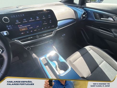 Used 2025 Chevrolet Equinox EV LT w/ Convenience Package FWD image 21