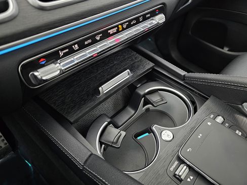 Certified 2023 Mercedes-Benz GLS 450 4MATIC image 41