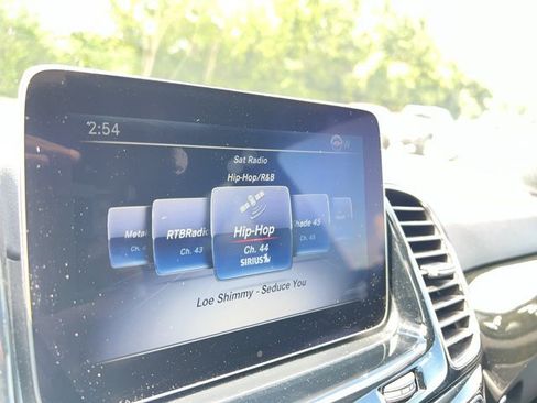 Used 2018 Mercedes-Benz GLE 350 4MATIC image 13