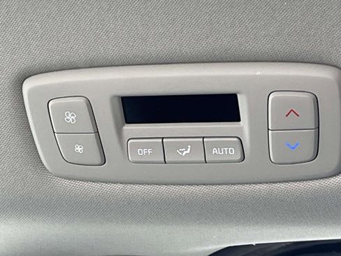 New 2026 Kia Carnival EX image 19