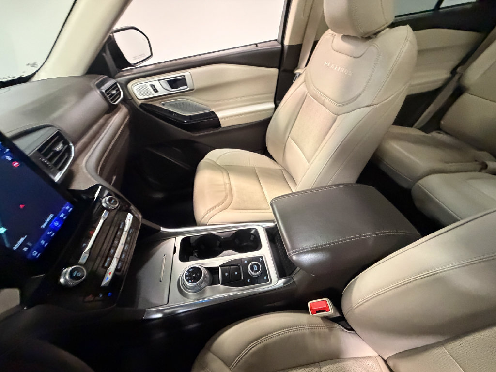 Used 2023 Ford Explorer Platinum w/ Technology Package AWD/4WD image 87