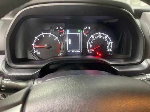 Used 2024 Toyota 4Runner SR5 image 28