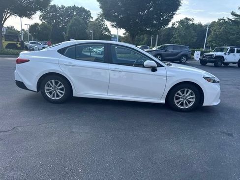 Used 2025 Toyota Camry LE FWD image 2