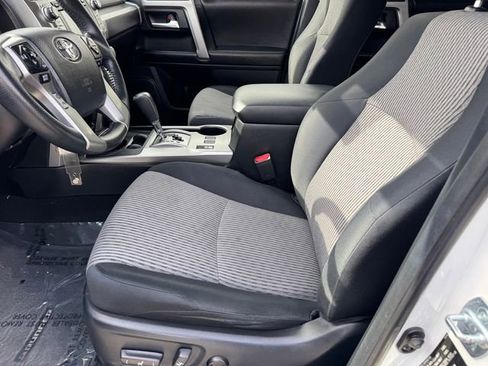 Used 2015 Toyota 4Runner SR5 image 16