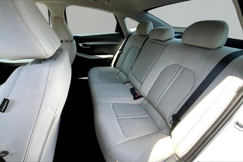 Used 2025 Hyundai Sonata SEL FWD image 23