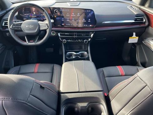 New 2026 Chevrolet Traverse RS image 16