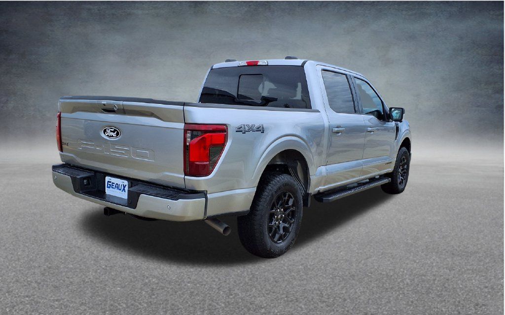 Used 2025 Ford F150 XLT w/ Equipment Group 302A MID AWD/4WD image 7