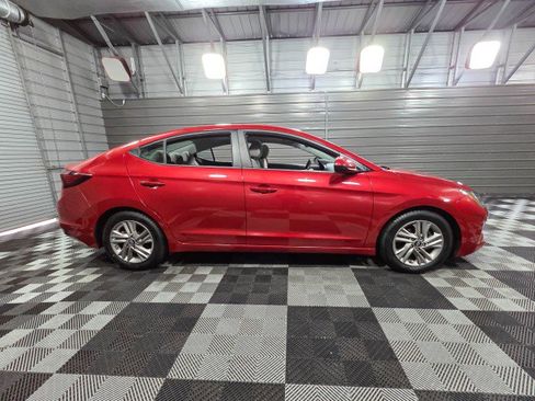 Used 2019 Hyundai Elantra Value Edition image 9
