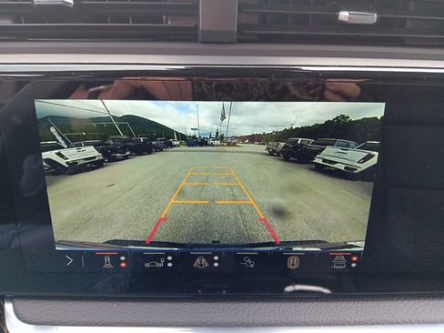 New 2026 GMC Sierra 2500 Denali w/ Denali Reserve Package AWD/4WD image 15