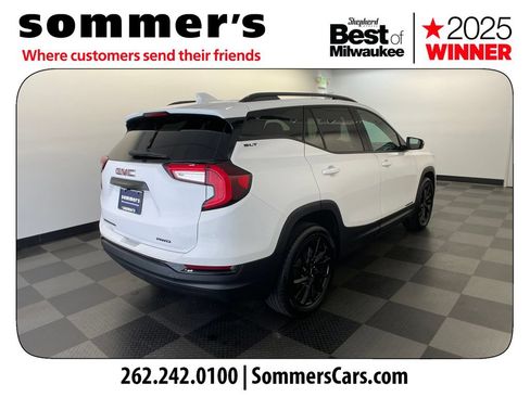 Used 2024 GMC Terrain SLT w/ Elevation Edition AWD/4WD image 5