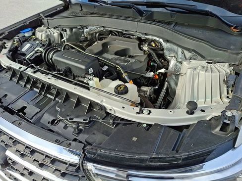Certified 2020 Ford Explorer XLT w/ Equipment Group 202A image 30