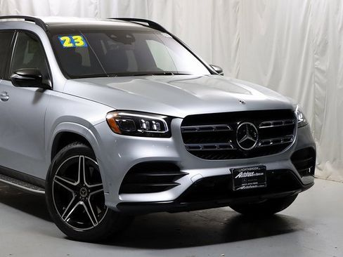 Certified 2023 Mercedes-Benz GLS 450 4MATIC image 4