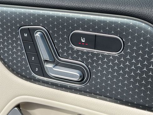 Certified 2024 Mercedes-Benz GLB 250 4MATIC image 34