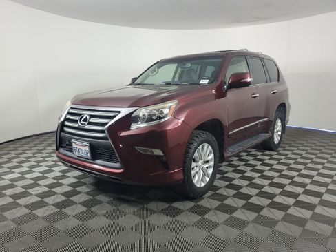Used 2015 Lexus GX 460 image 8