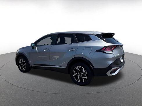 Used 2025 Kia Sportage LX FWD image 10