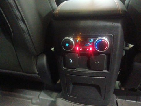 Used 2022 Ford Explorer Timberline image 18