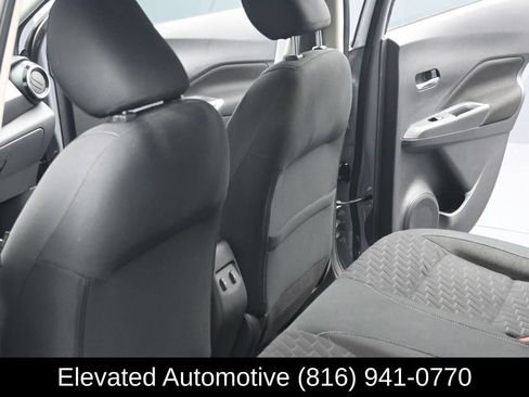 Used 2021 Nissan Kicks SV w/ Interior Electronics Package FWD image 17