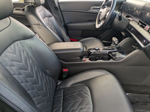 Certified 2024 Kia Sportage X-Line AWD/4WD image 12