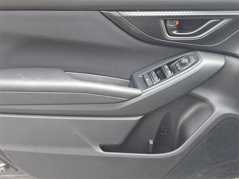 Certified 2023 Subaru Crosstrek 2.0i image 13