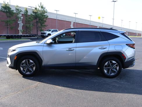 Used 2025 Hyundai Tucson SEL FWD image 31